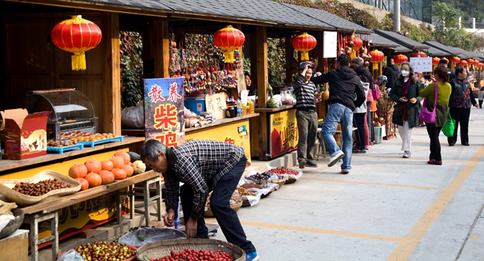 【金投赏公益创意专场】华扬联众COO孙学发表主题演讲:“爱”与“数字互动”:太阳成官网(图1) 太阳成集团tyc