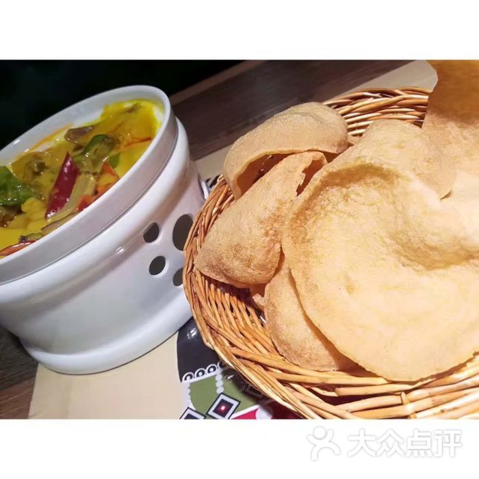 太阳成官网-《勇者大冒险》漫画第42话 外挂开启雷神降临(图1) 太阳成官网